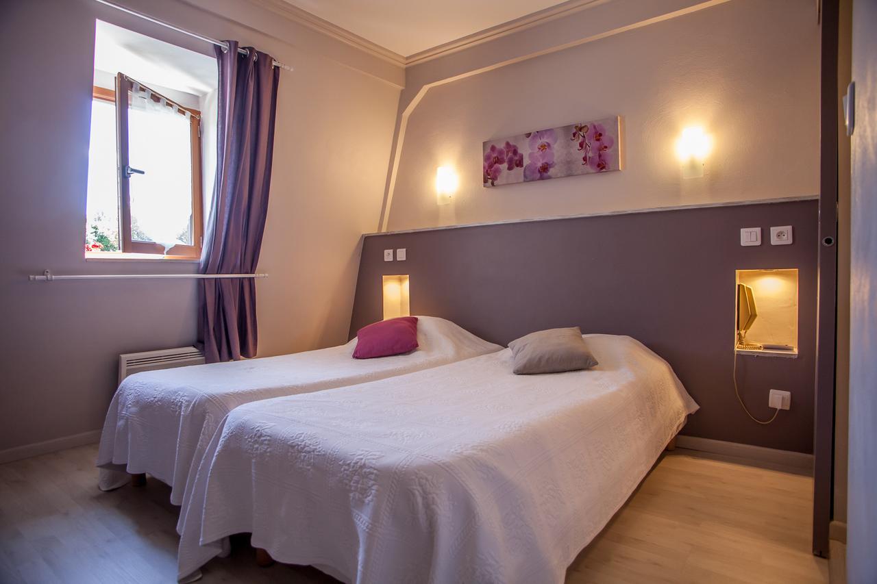 Logis Hotels - Auberge De L'Ile - Hotel 3 Etoiles Et Restaurant Creysse  المظهر الخارجي الصورة