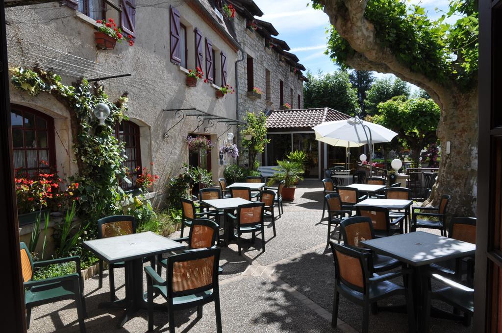 Logis Hotels - Auberge De L'Ile - Hotel 3 Etoiles Et Restaurant Creysse  المظهر الخارجي الصورة
